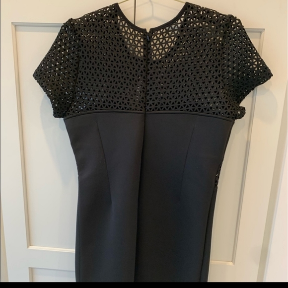 BRAND NEW SCUBA DRESS MADE OUT OF WETSUIT MATERIAL FEELS ABSOLUTELY AMAZING!! - Picture 2 of 3